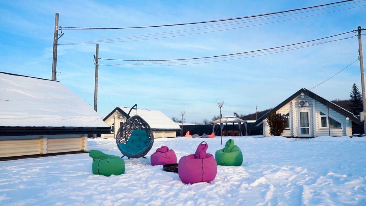 Canada Berehove  Buitenkant foto